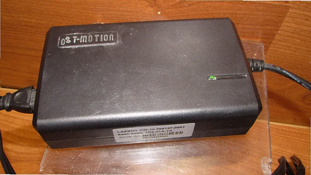 Lazy Boy Lay-Z-Boy OEM Timotion TP2 TP2P Class 2 IP20 Power Supply 5 Pin